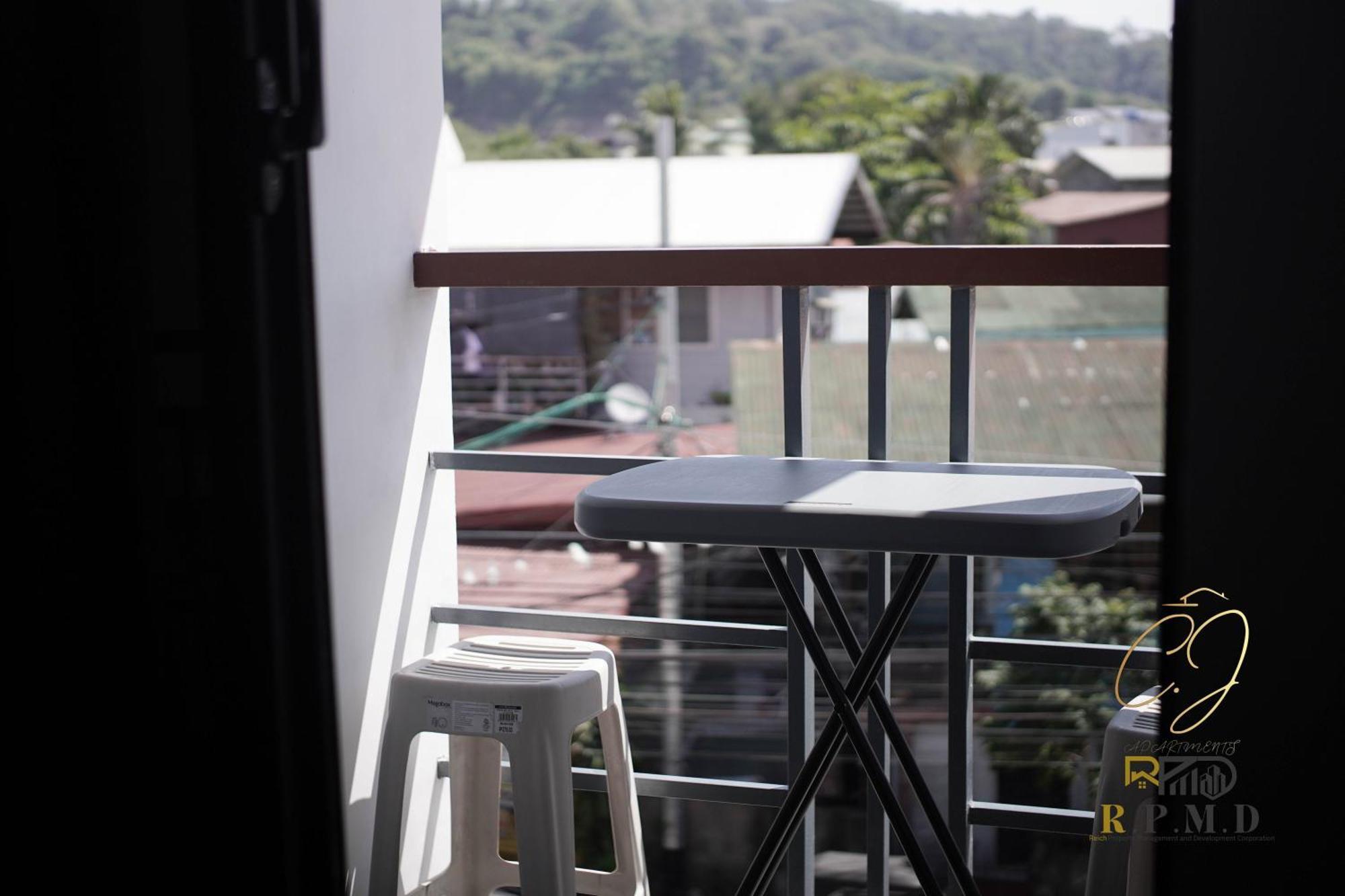 Cj Apartments Olongapo Bagian luar foto